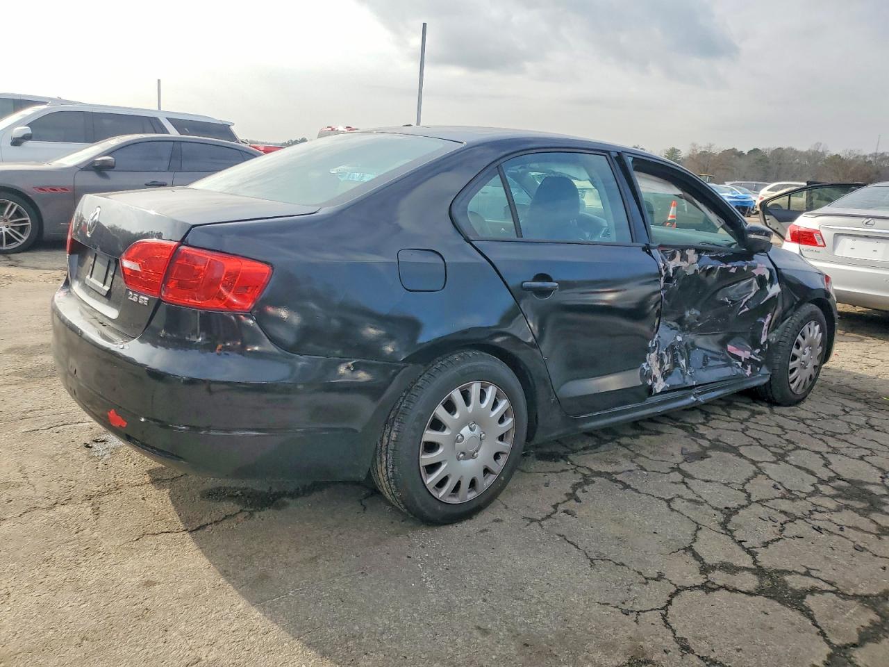 2012 VOLKSWAGEN JETTA SE photo 3