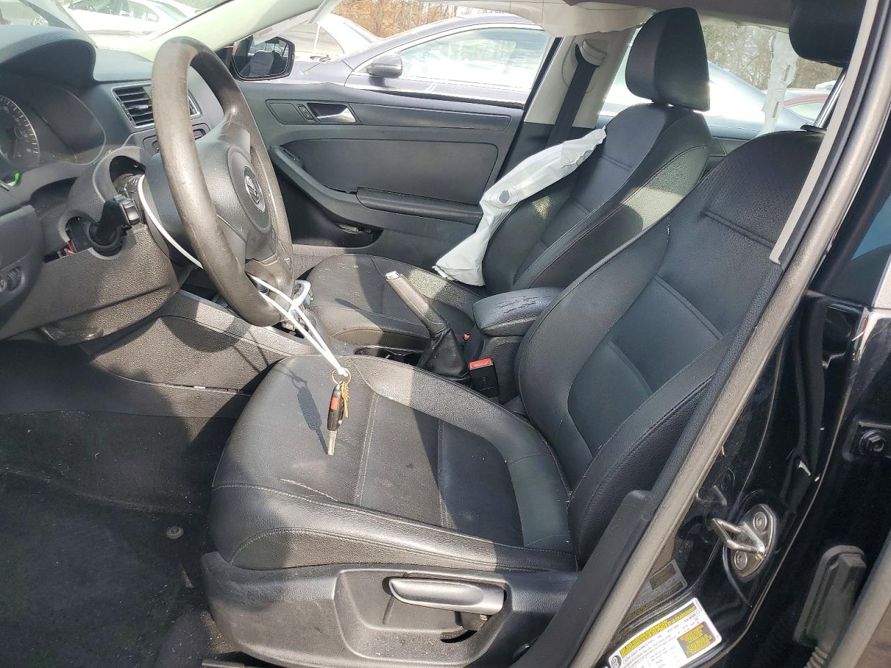 2012 VOLKSWAGEN JETTA SE photo 7