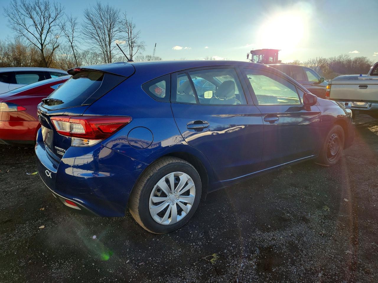 2017 SUBARU IMPREZA photo 3