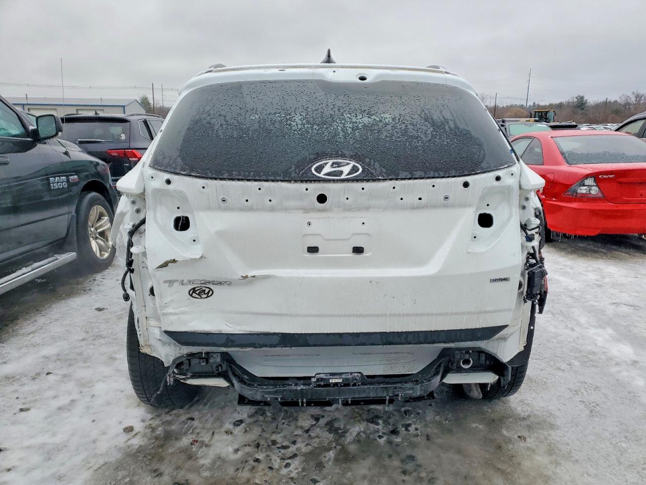 2022 HYUNDAI TUCSON SEL photo 6