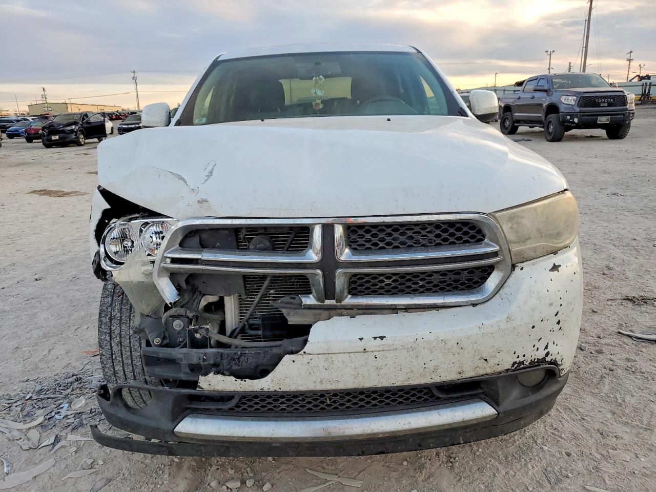 2013 DODGE DURANGO SXT photo 5