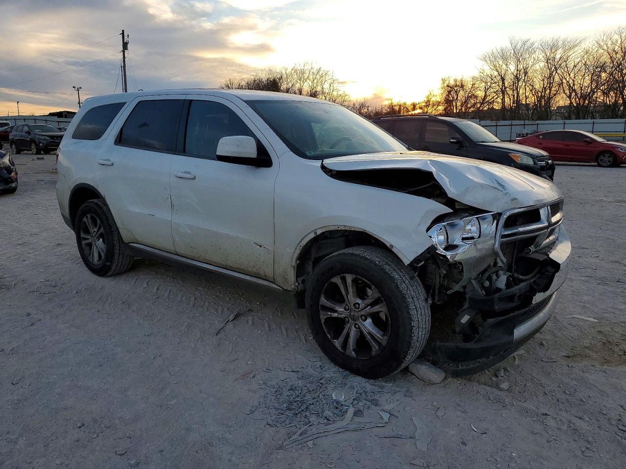 2013 DODGE DURANGO SXT photo 4