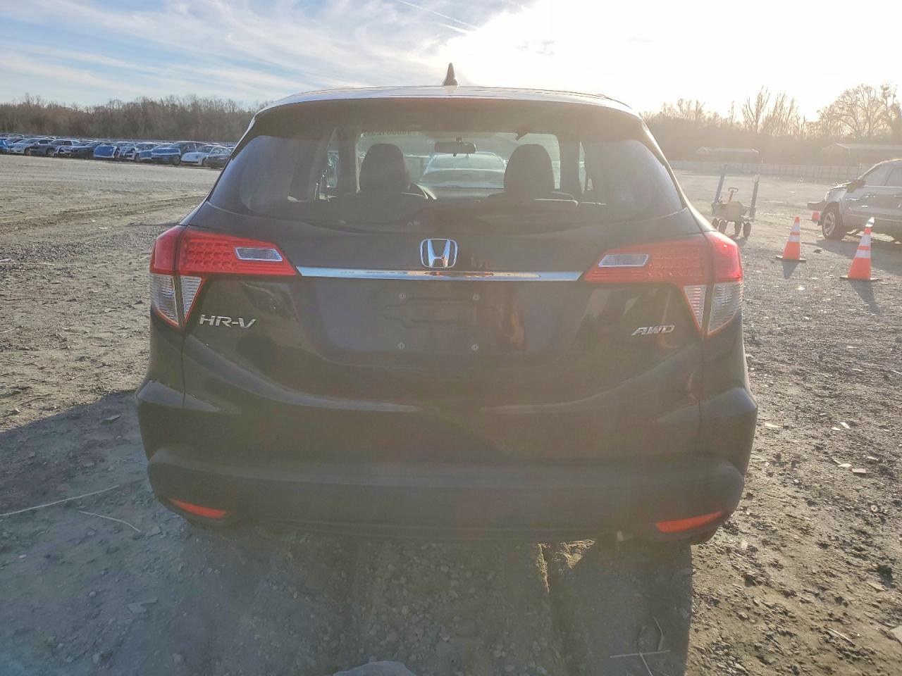 2021 HONDA HR-V LX photo 6