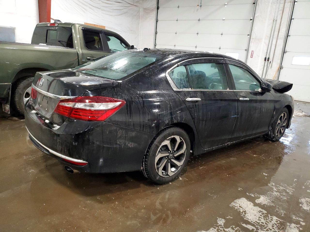 2016 HONDA ACCORD EX photo 3