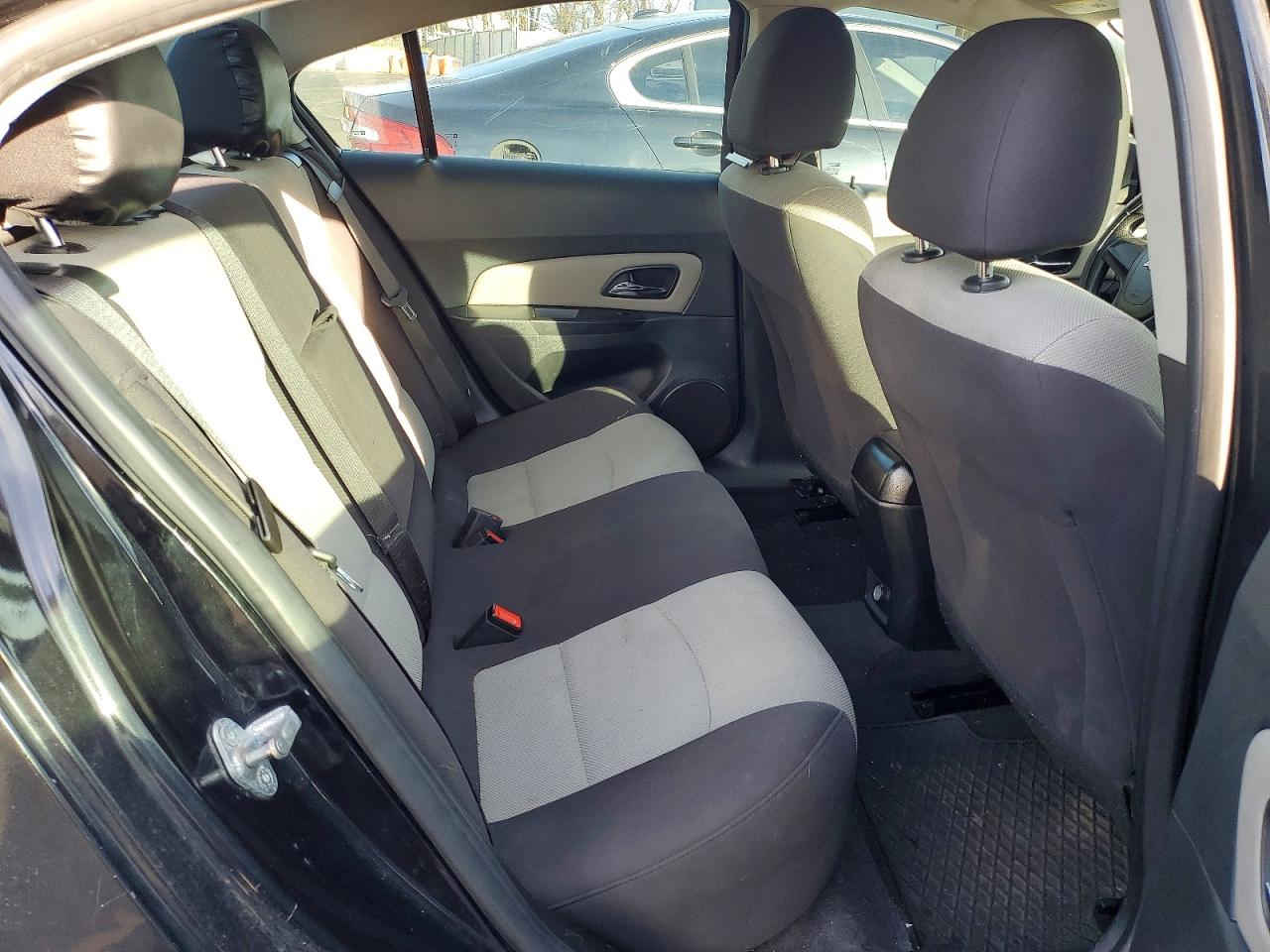2013 CHEVROLET CRUZE LS photo 10