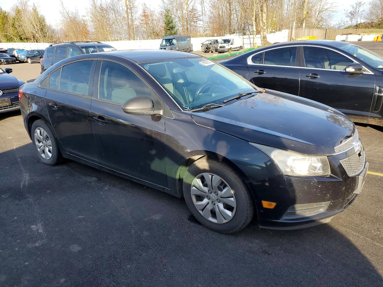 2013 CHEVROLET CRUZE LS photo 4
