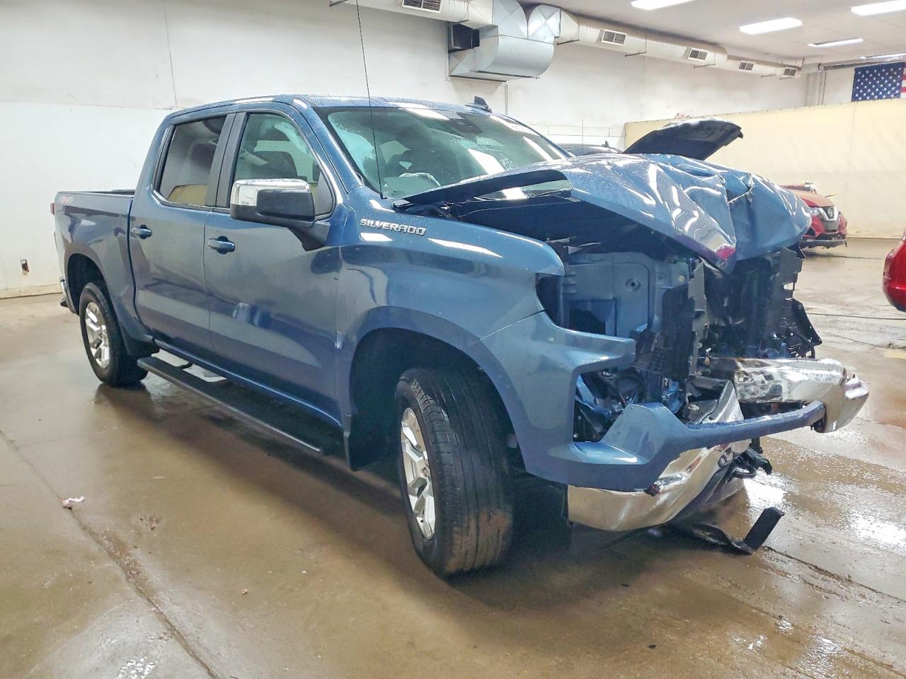 2024 CHEVROLET SILVERADO K1500 LT-L photo 4