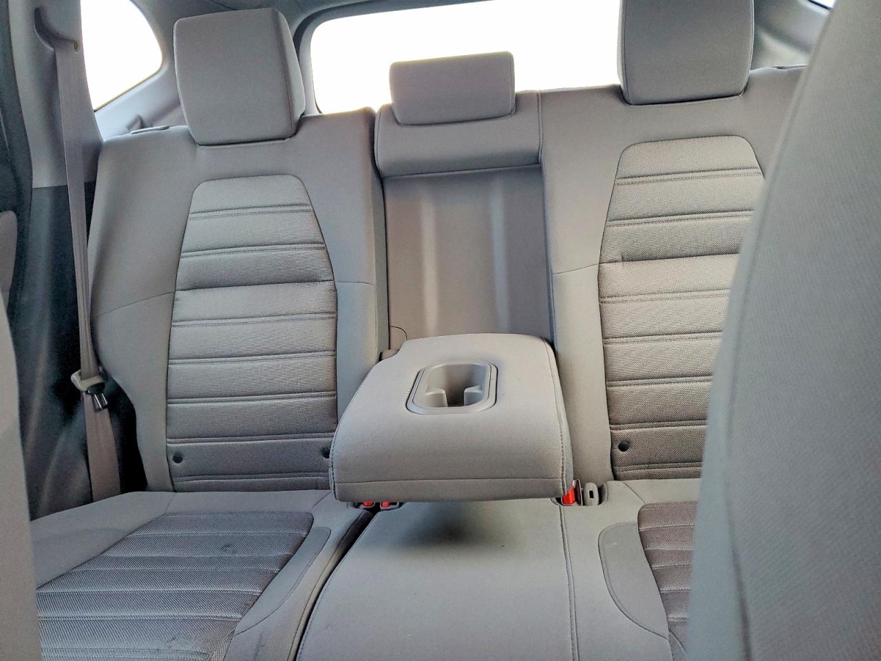 2018 HONDA CR-V LX photo 10