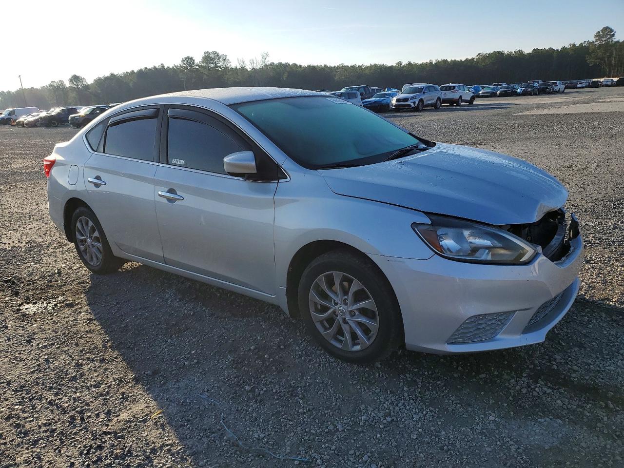 2017 NISSAN SENTRA S photo 4