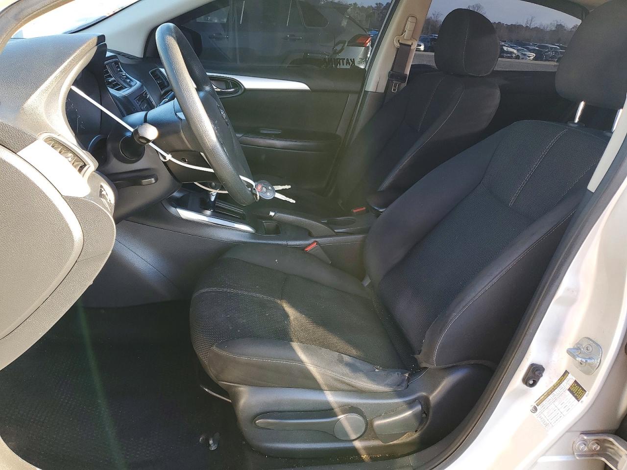 2017 NISSAN SENTRA S photo 7