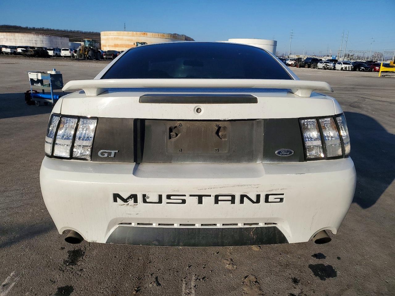2004 FORD MUSTANG GT photo 6