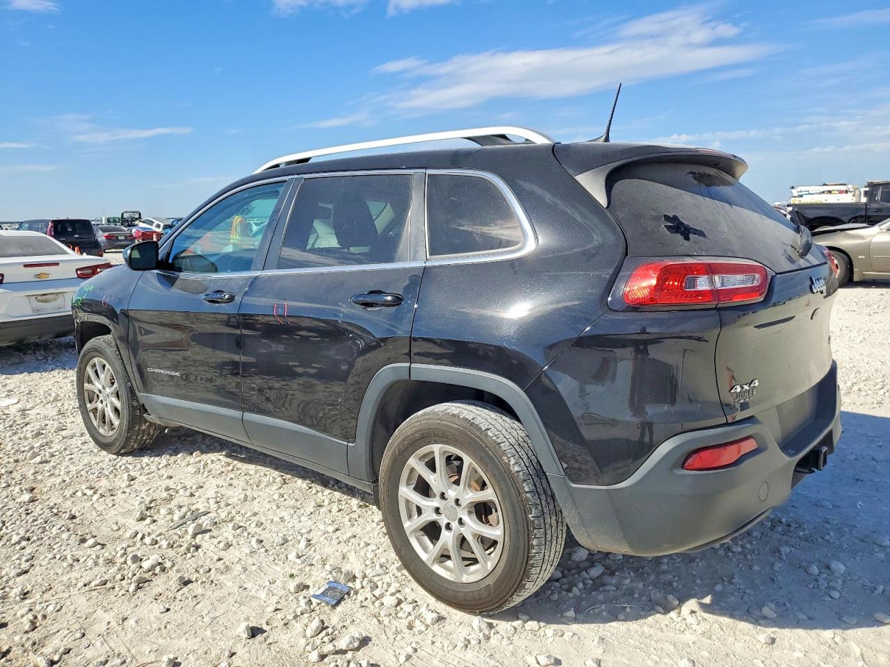 2018 JEEP CHEROKEE LATITUDE PLUS photo 2