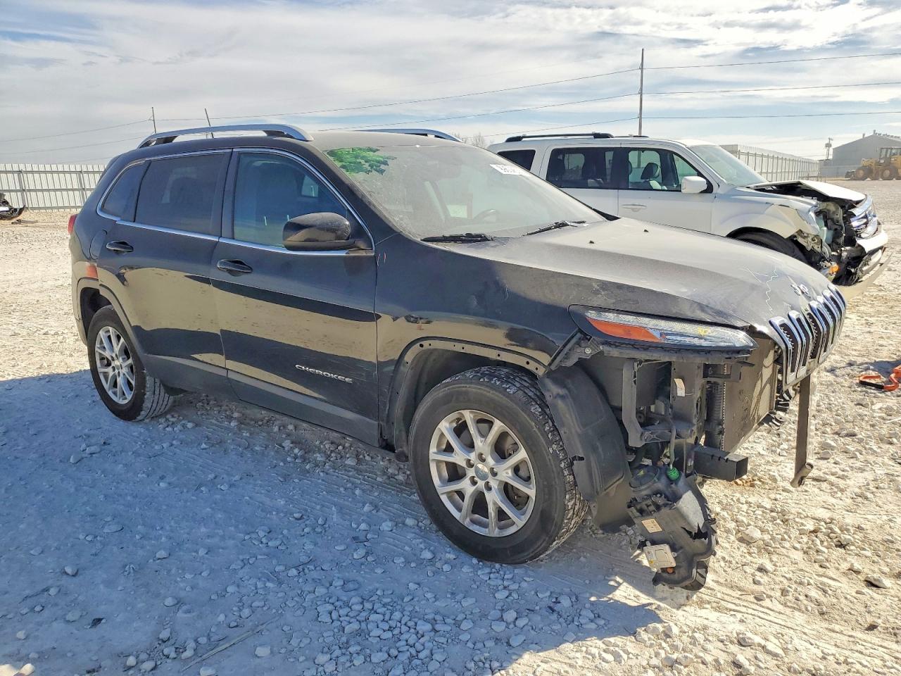 2018 JEEP CHEROKEE LATITUDE PLUS photo 4