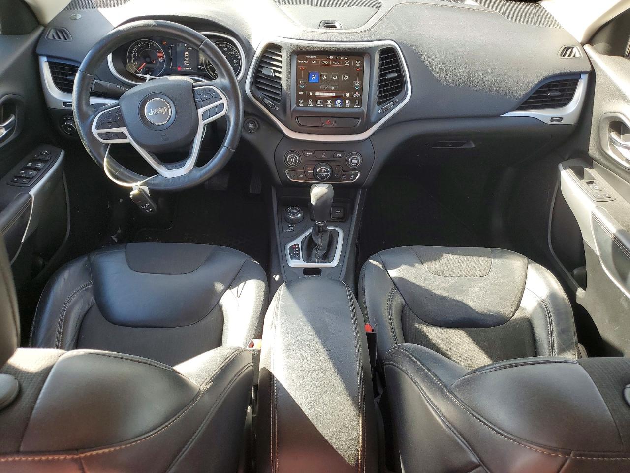 2018 JEEP CHEROKEE LATITUDE PLUS photo 8