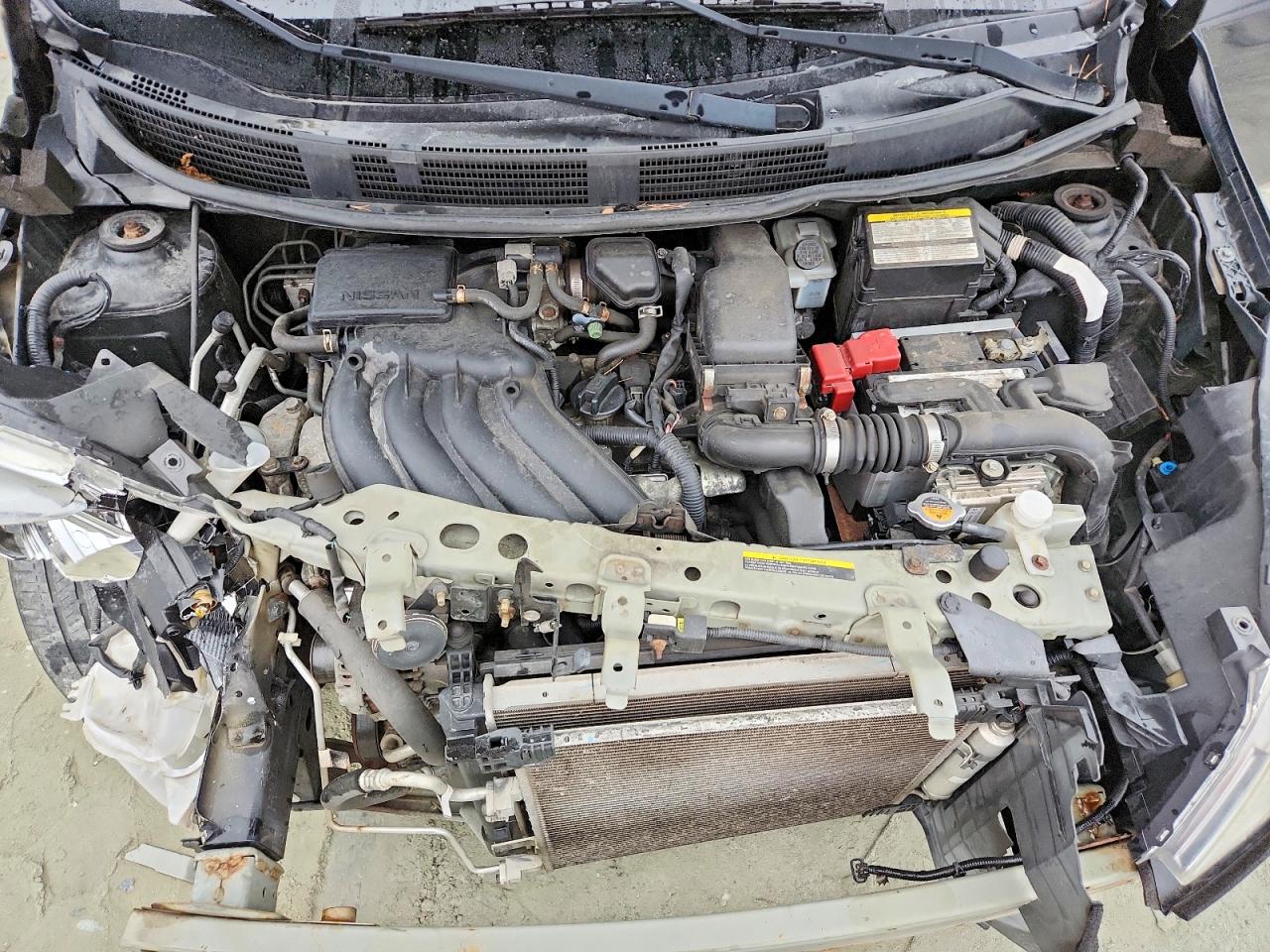 2014 NISSAN VERSA S photo 11