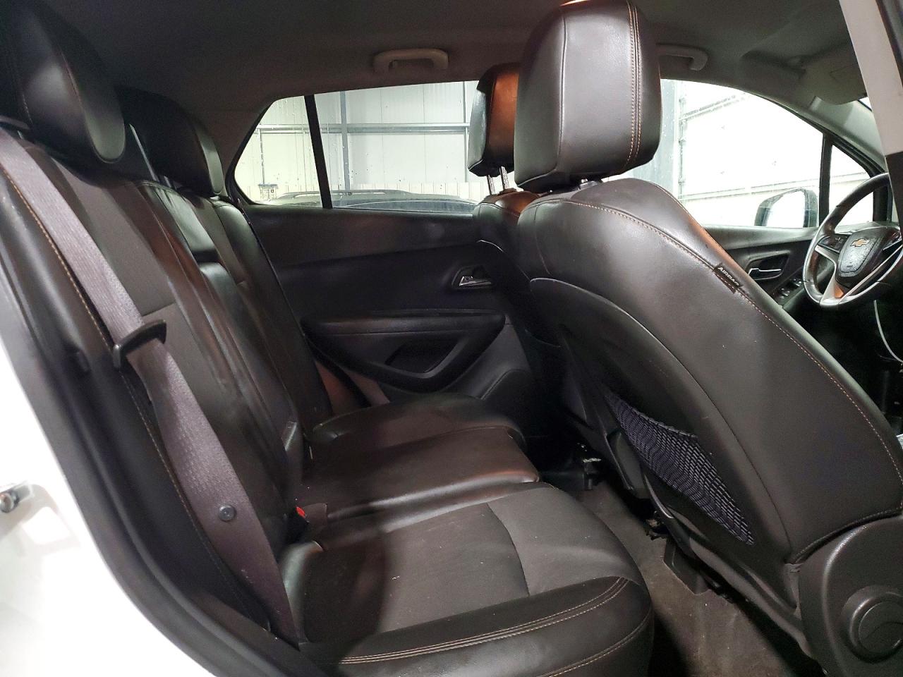 2018 CHEVROLET TRAX 1LT photo 11