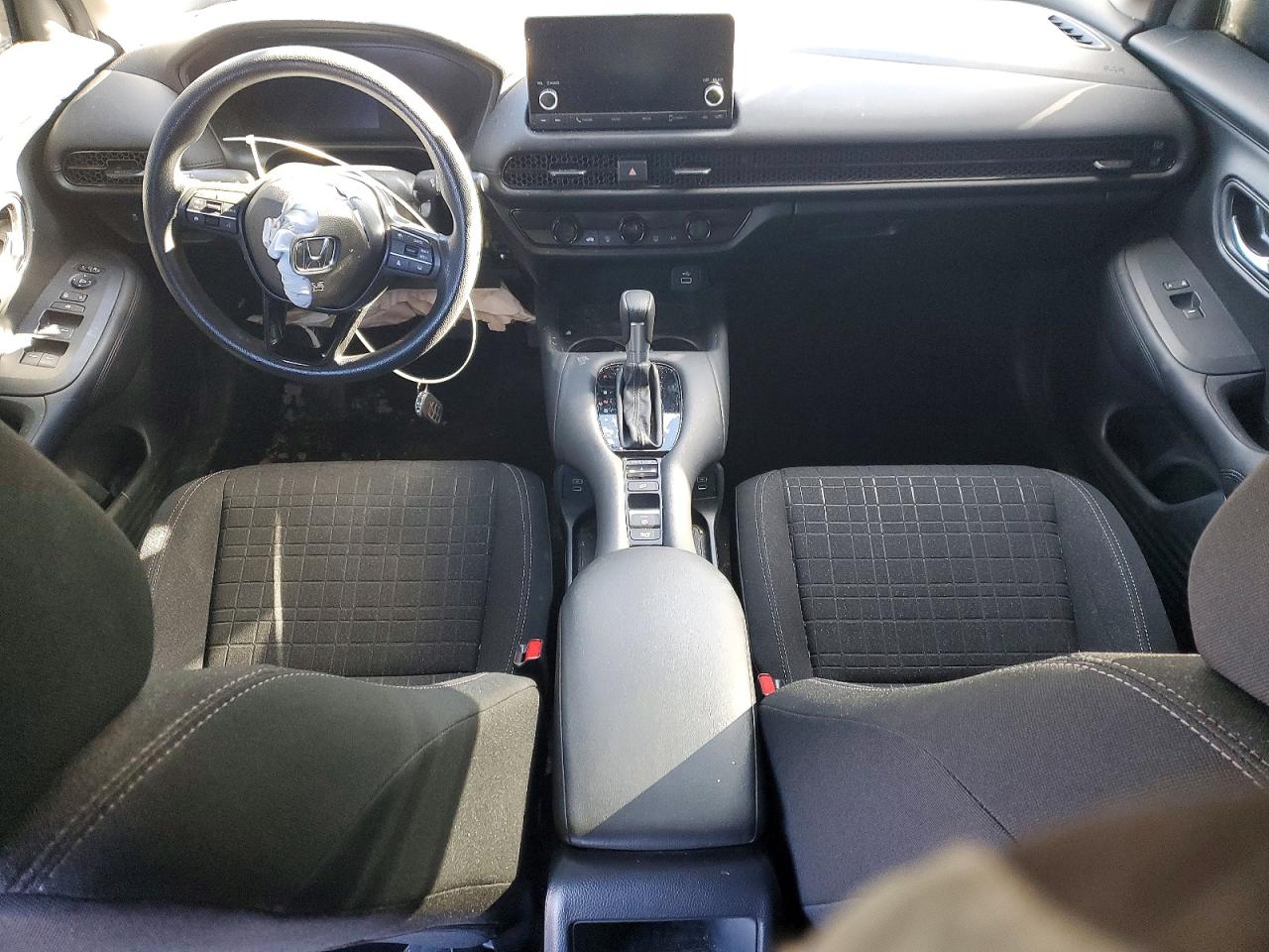 2024 HONDA HR-V LX photo 8