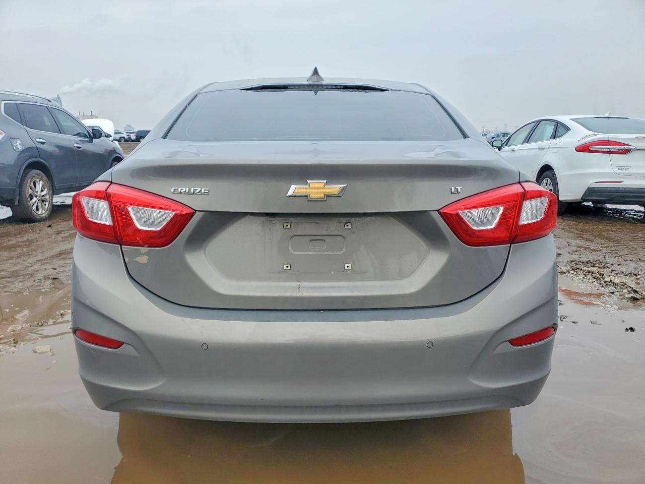 2017 CHEVROLET CRUZE LT photo 6