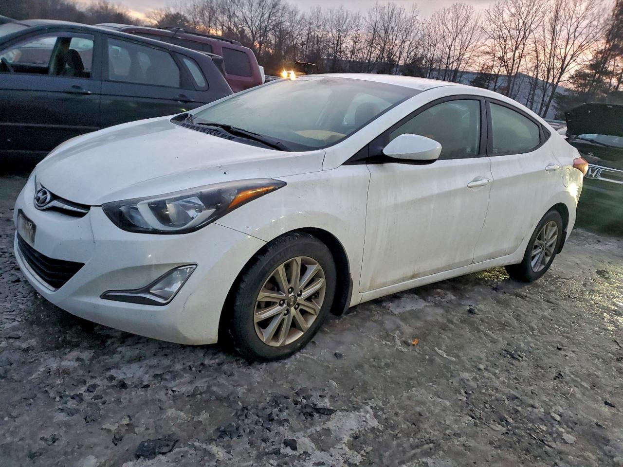 2015 HYUNDAI ELANTRA