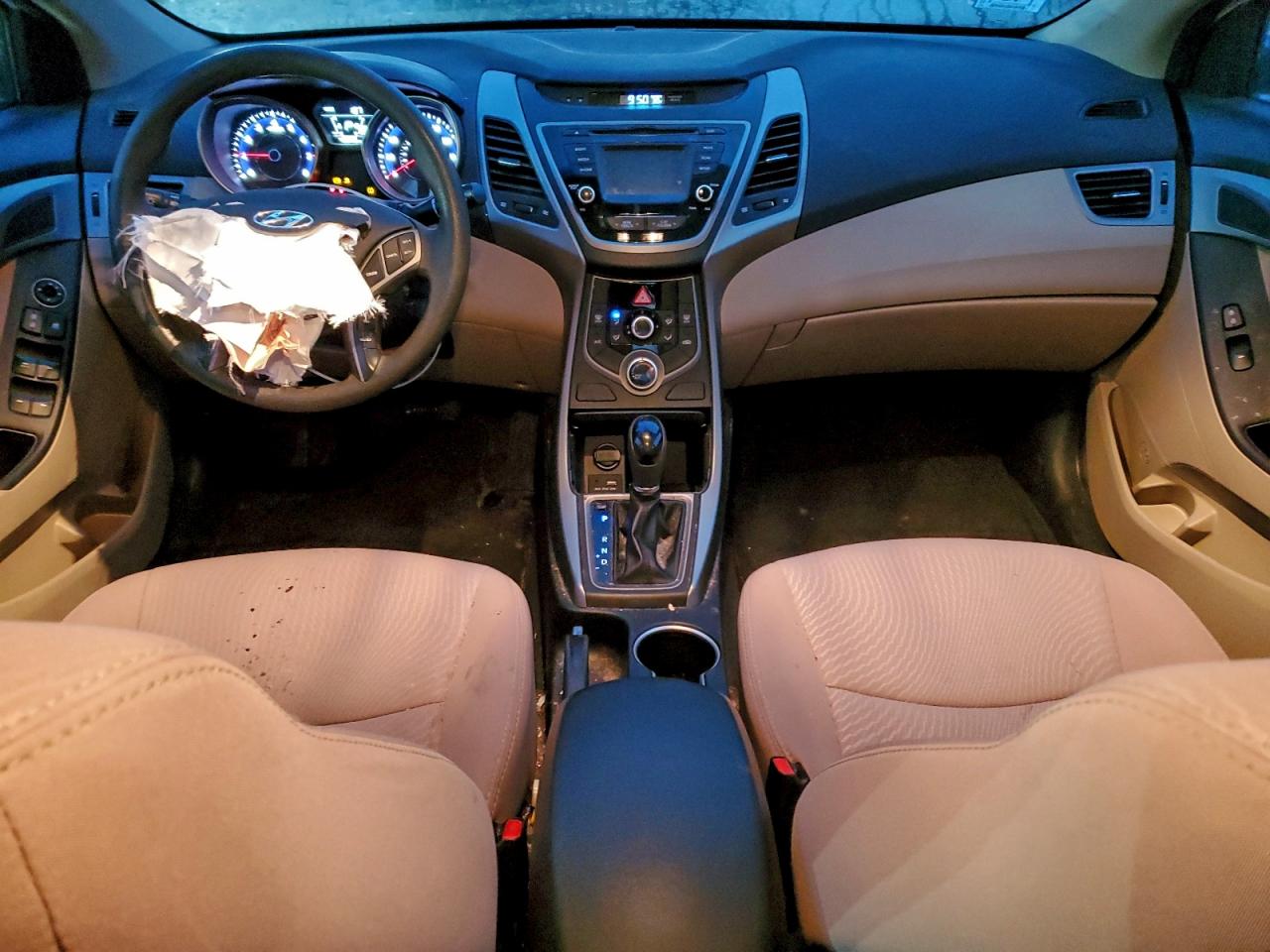 2015 HYUNDAI ELANTRA SE photo 8