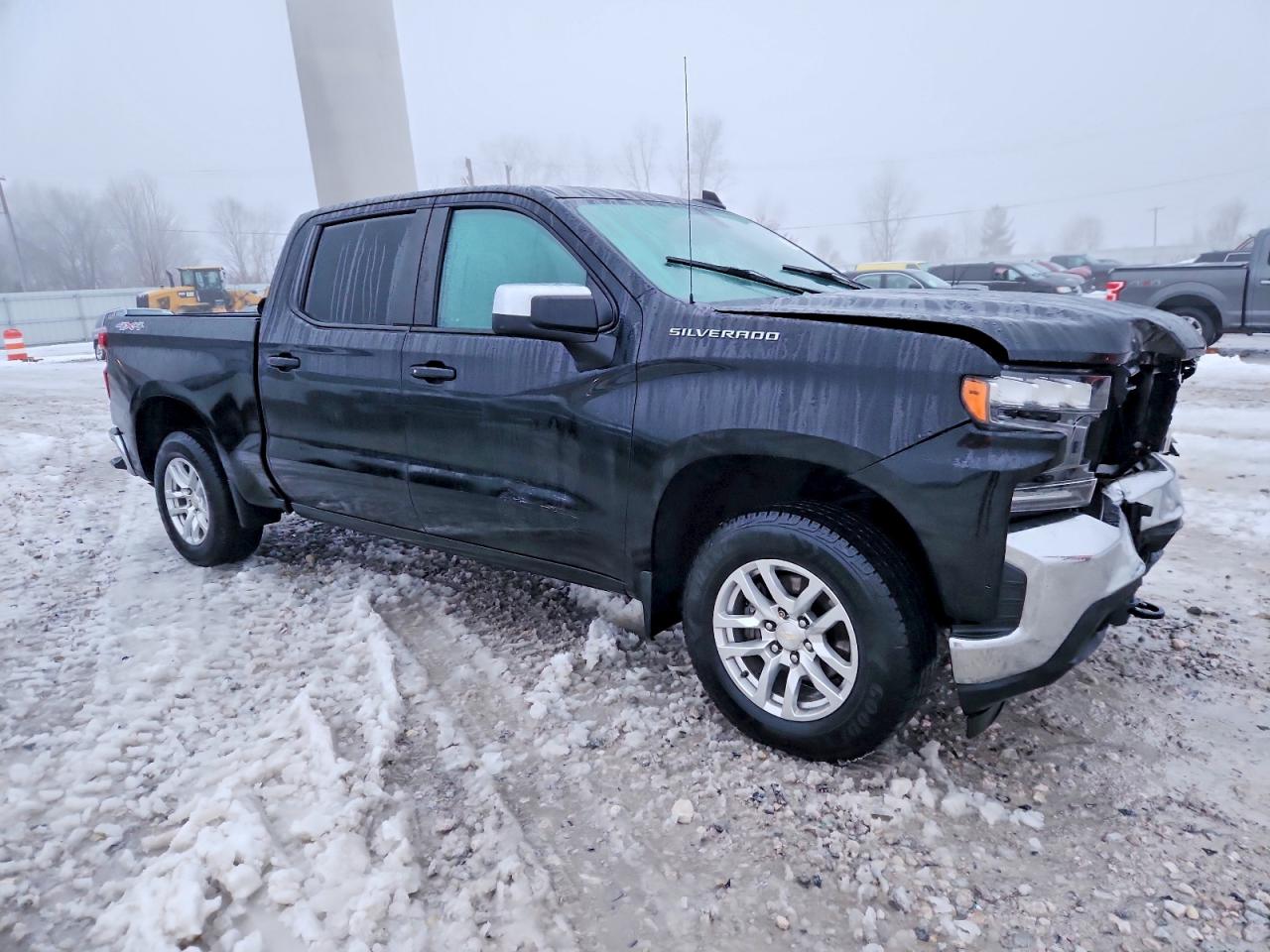 2020 CHEVROLET SILVERADO K1500 LT photo 4