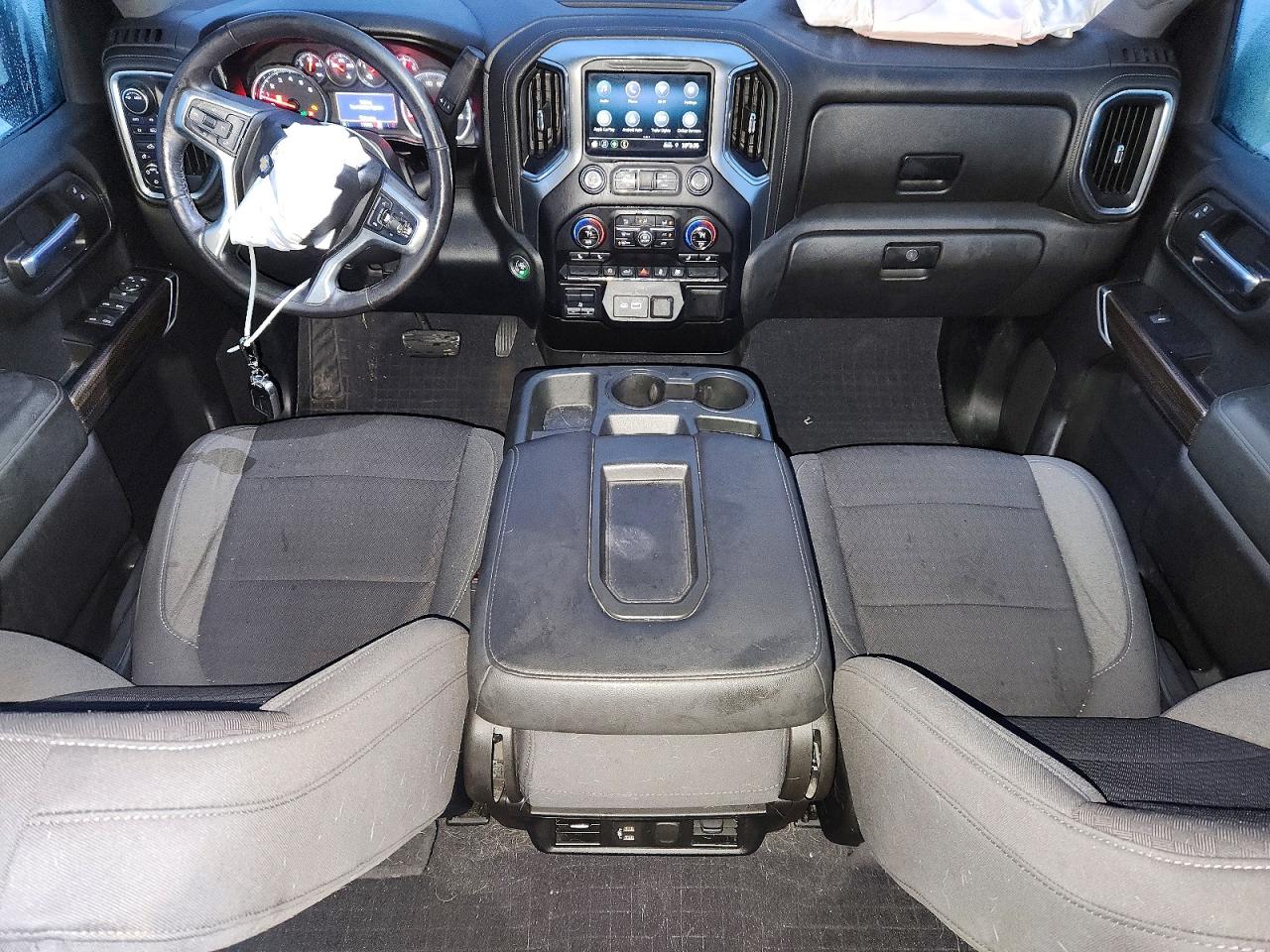 2020 CHEVROLET SILVERADO K1500 LT photo 8