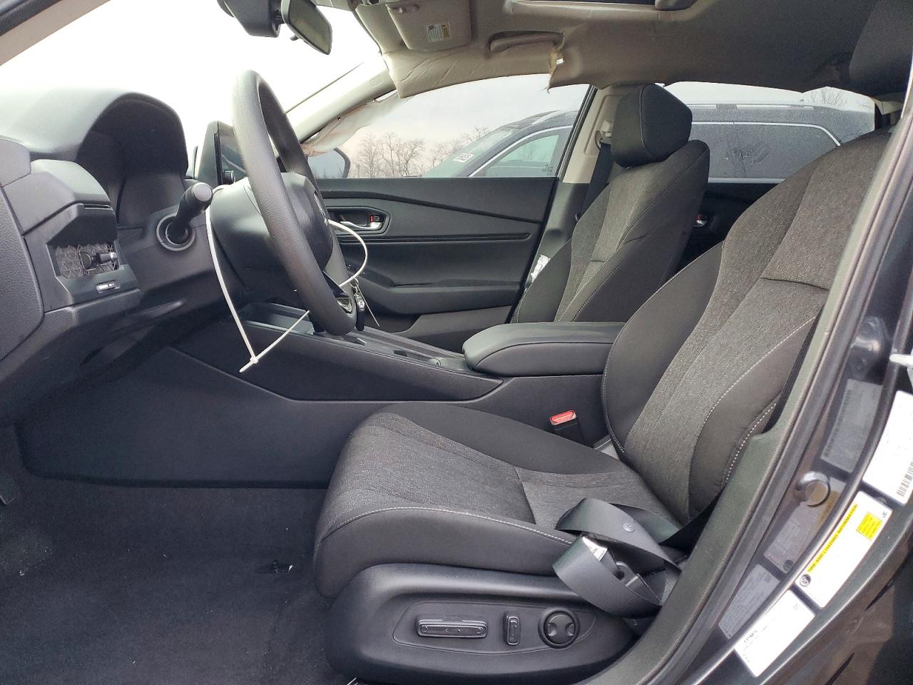 2025 HONDA ACCORD SE photo 7