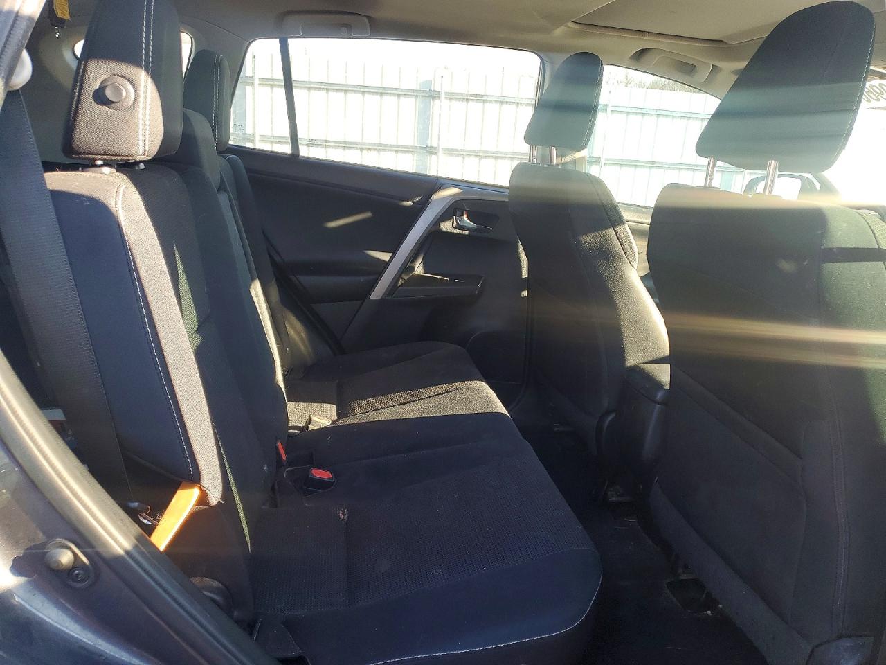 2017 TOYOTA RAV4 XLE photo 11