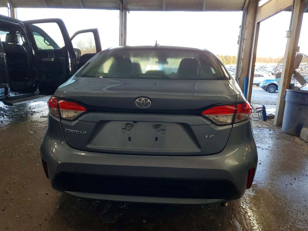 2020 TOYOTA COROLLA LE photo 6