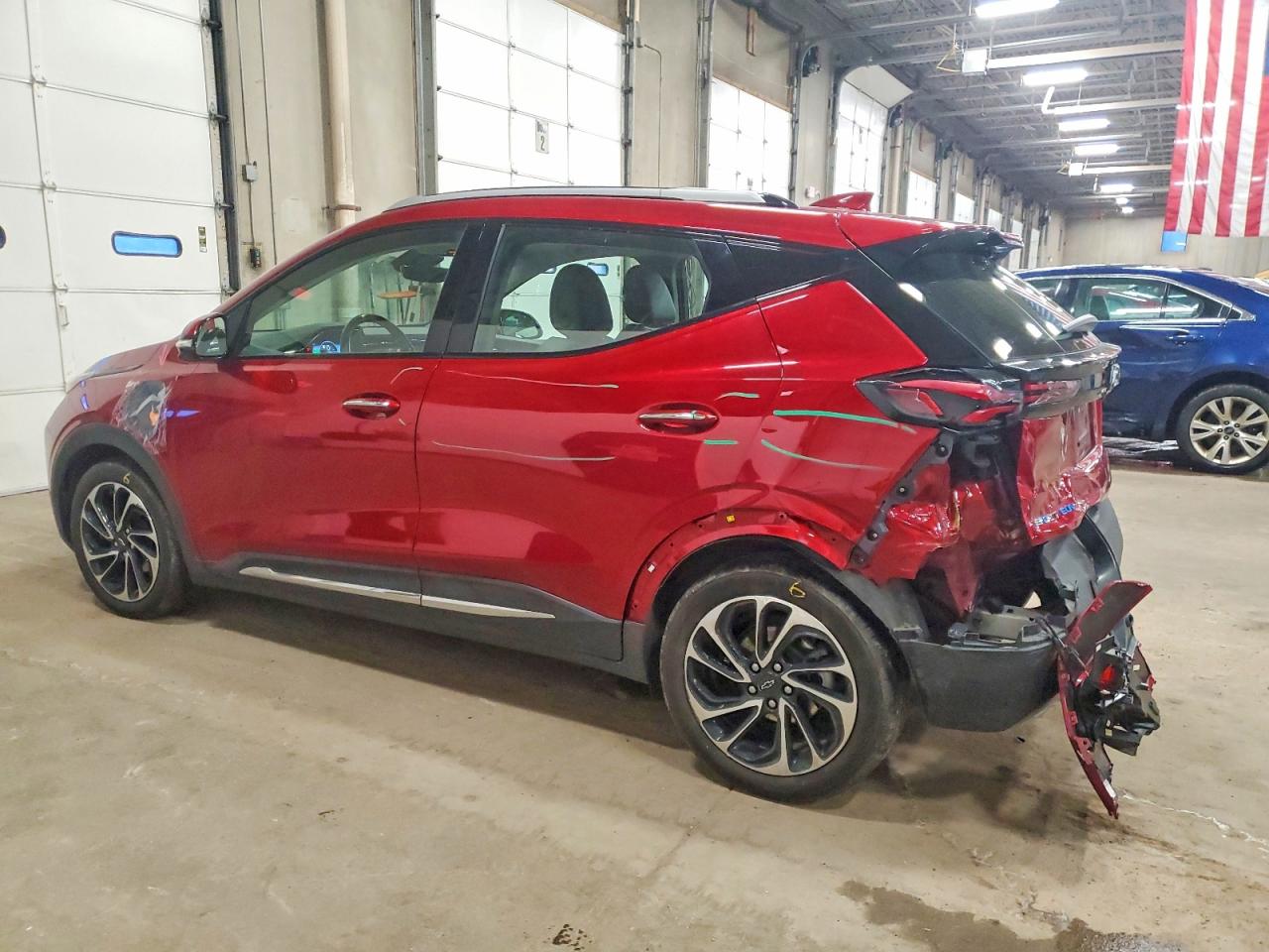 2023 CHEVROLET BOLT EUV PREMIER photo 2