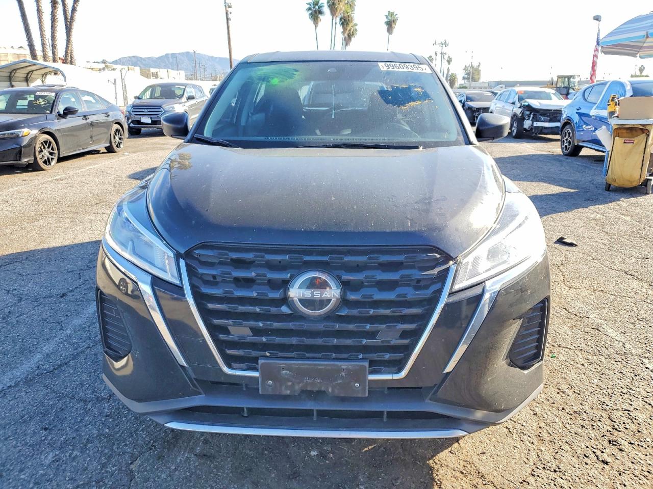 2023 NISSAN KICKS S photo 13