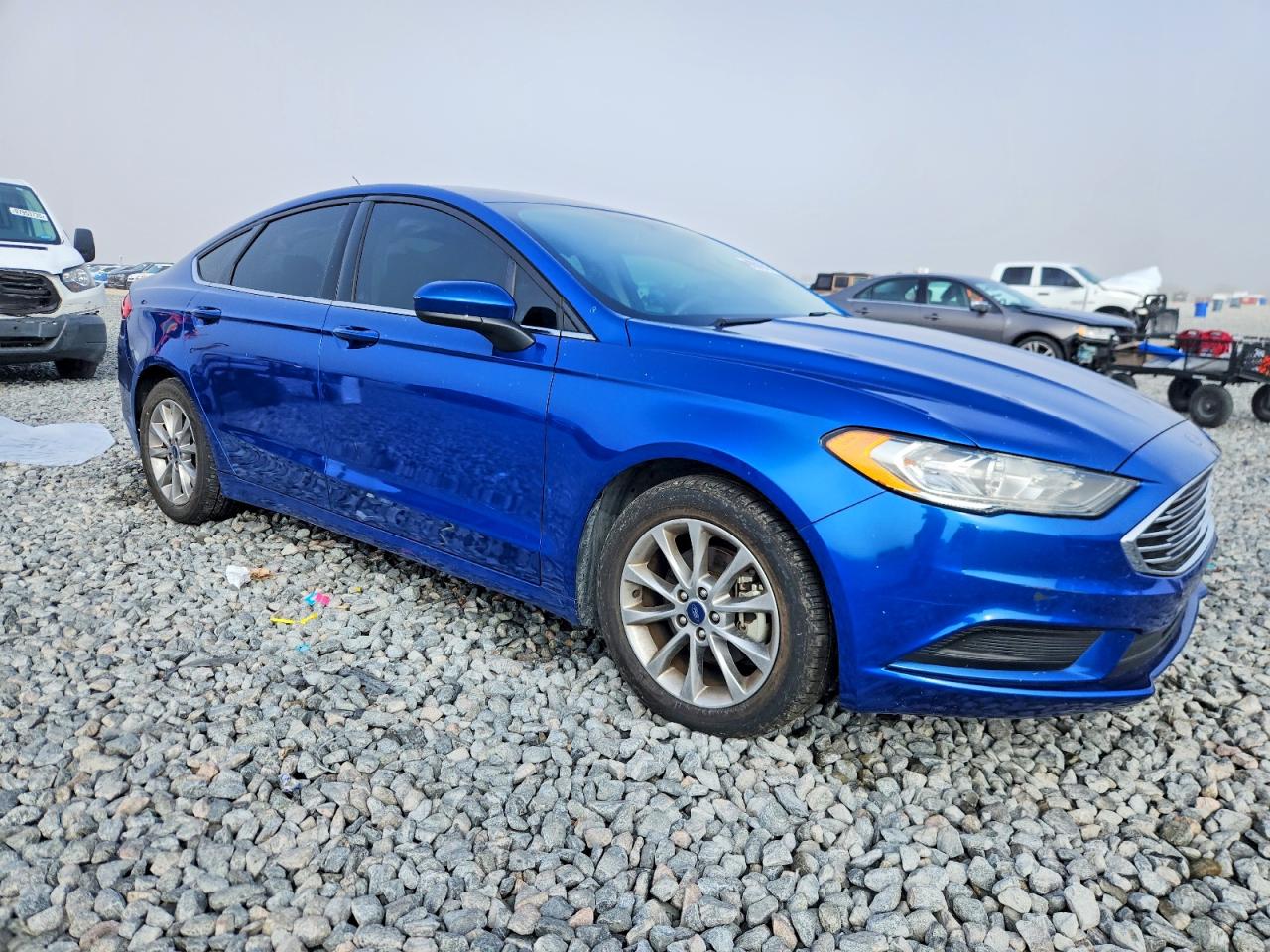 2017 FORD FUSION SE photo 4