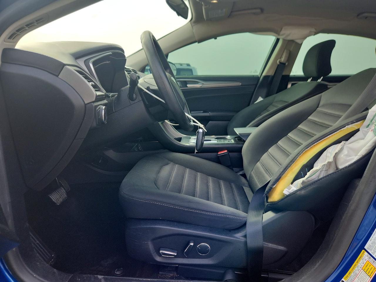 2017 FORD FUSION SE photo 7