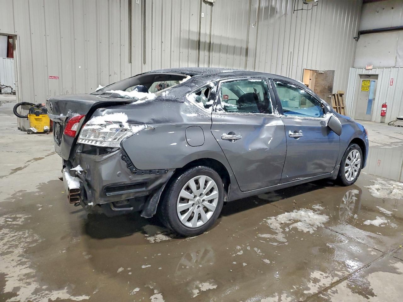 2015 NISSAN SENTRA S photo 3