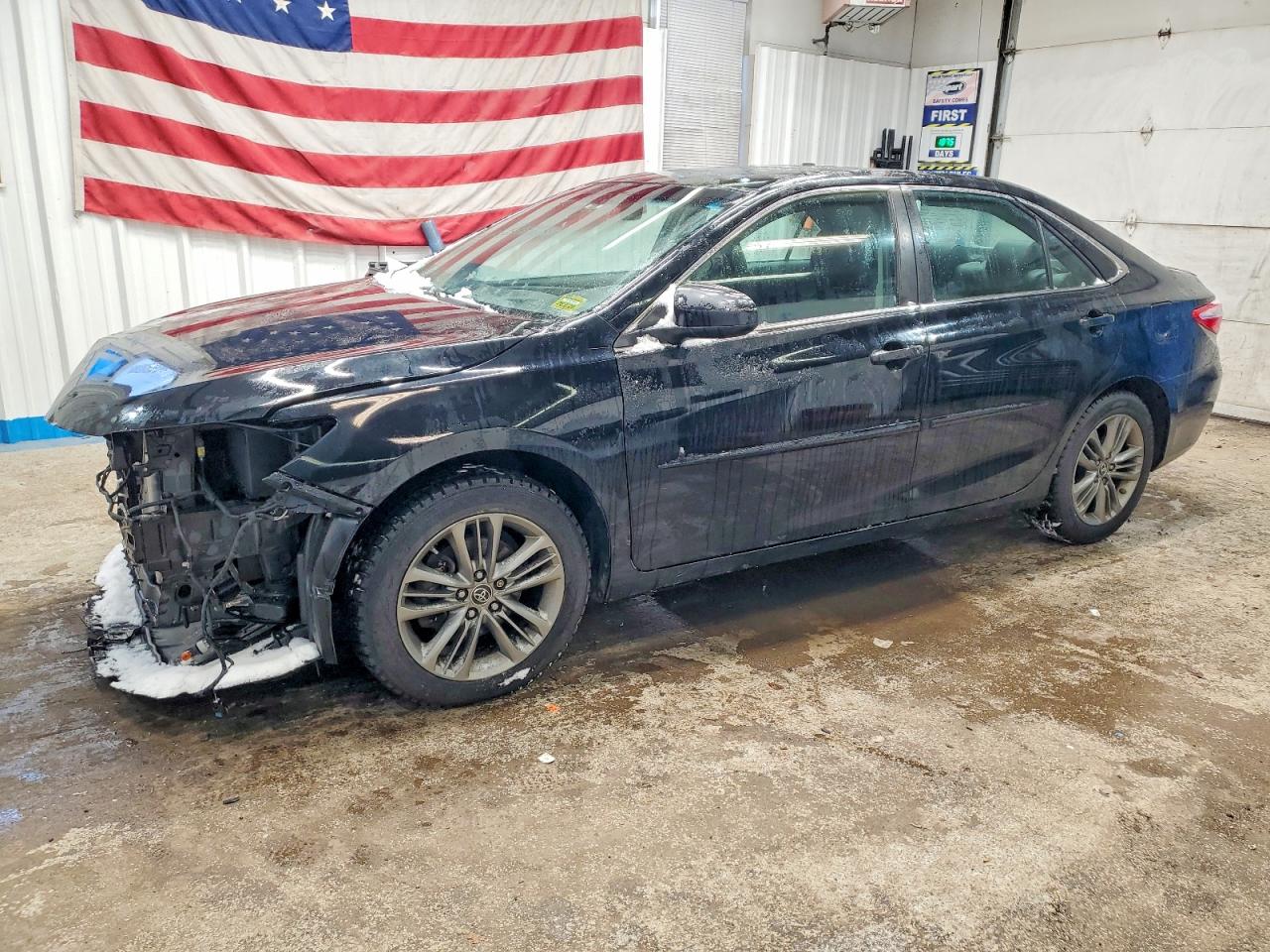 2015 TOYOTA CAMRY