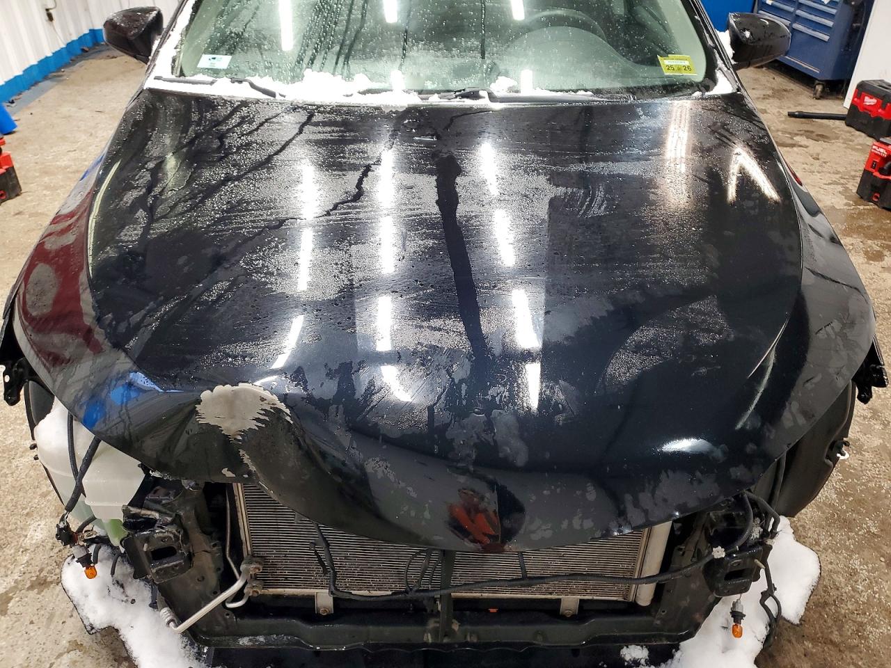2015 TOYOTA CAMRY LE photo 11
