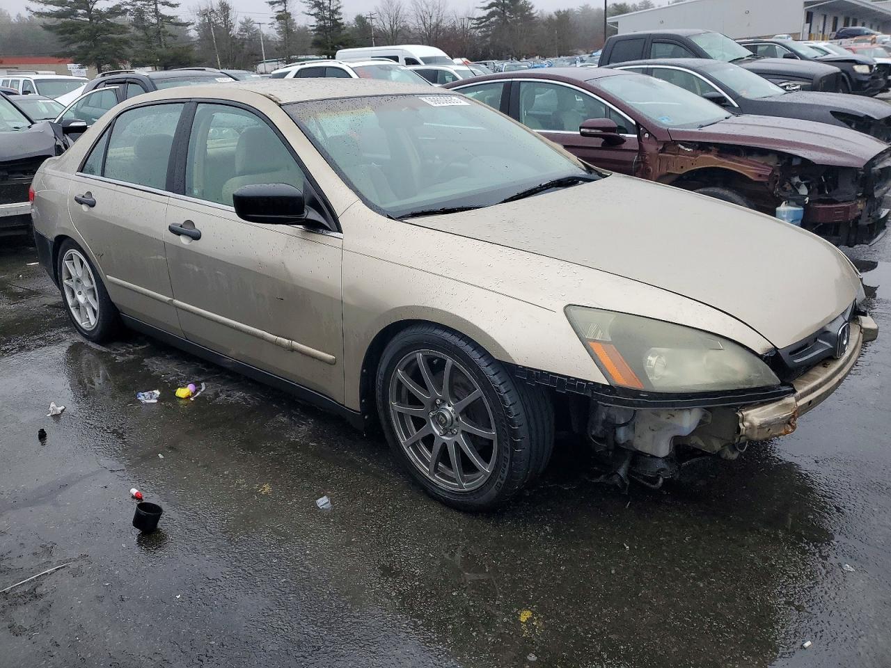 2003 HONDA ACCORD DX photo 4