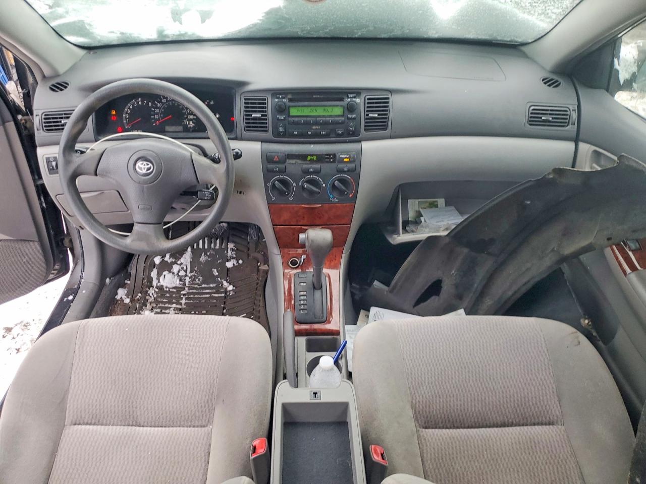 2006 TOYOTA COROLLA CE photo 8