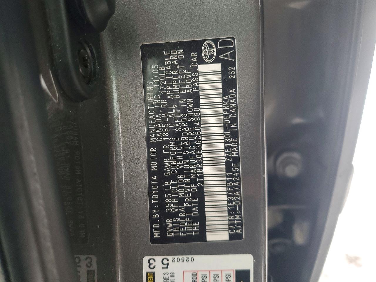 2006 TOYOTA COROLLA CE photo 12
