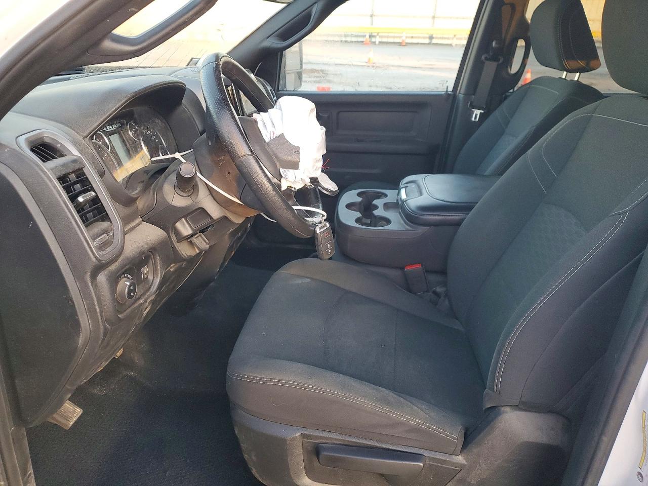 2025 RAM 2500 TRADESMAN photo 7