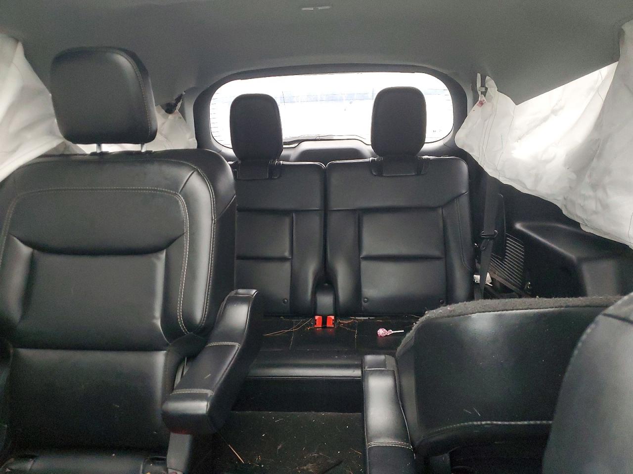 2021 FORD EXPLORER XLT photo 10