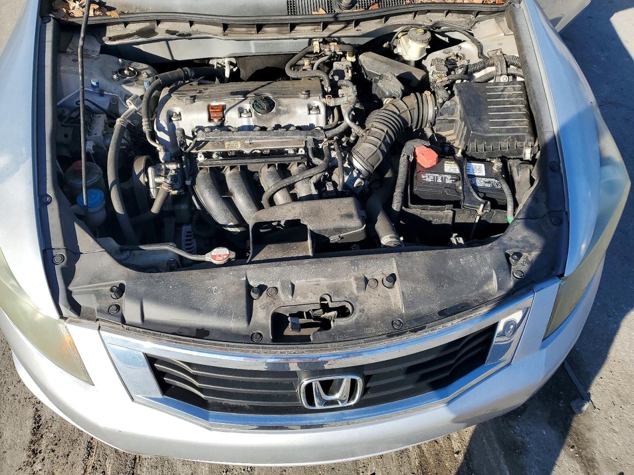2009 HONDA ACCORD LX photo 11
