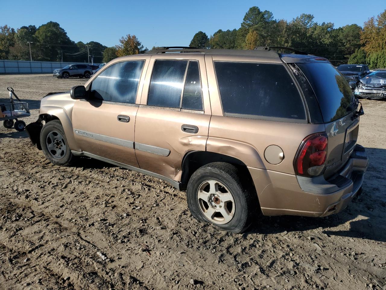 2003 CHEVROLET TRAILBLAZER photo 2