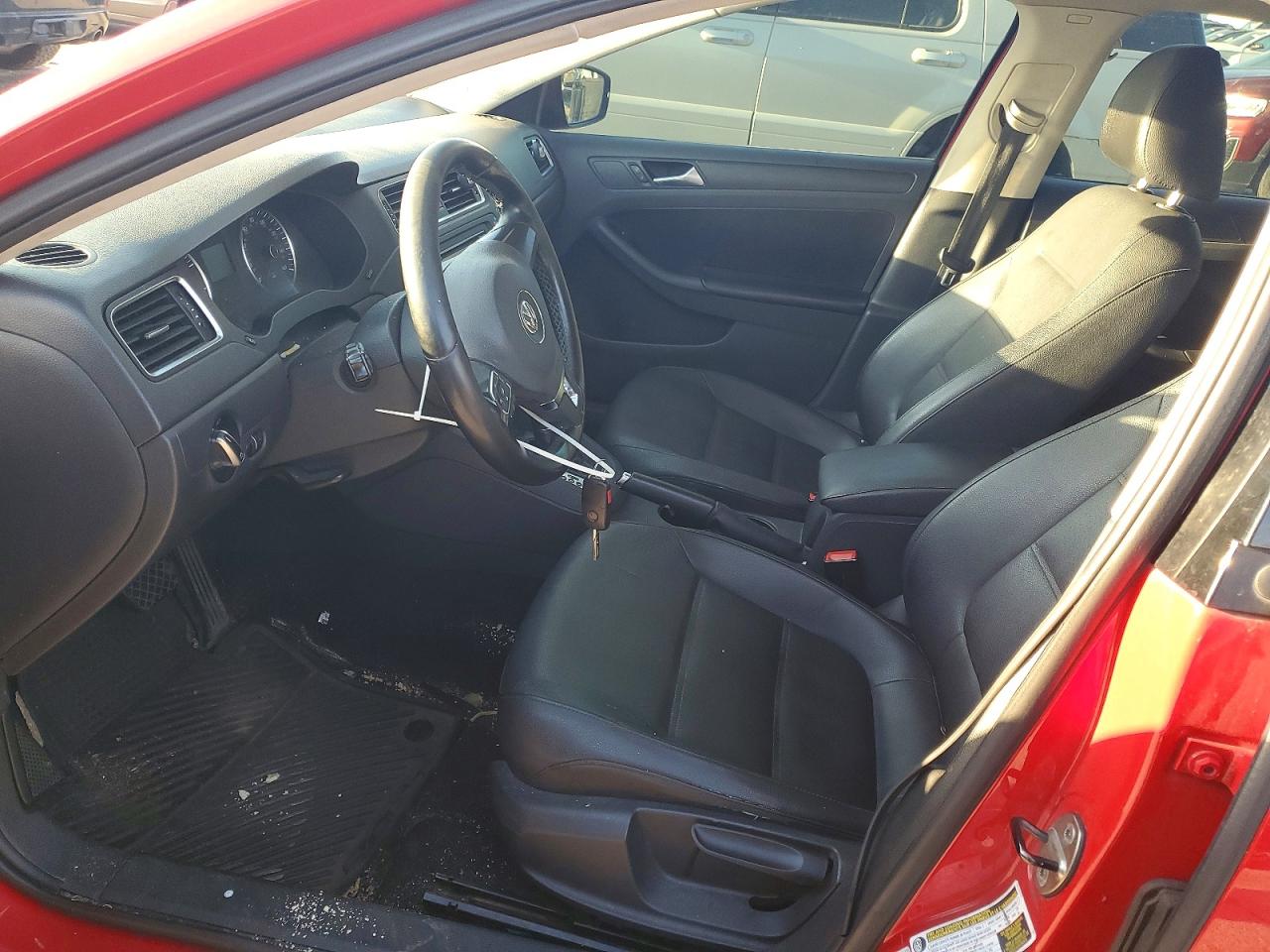 2012 VOLKSWAGEN JETTA SE photo 7