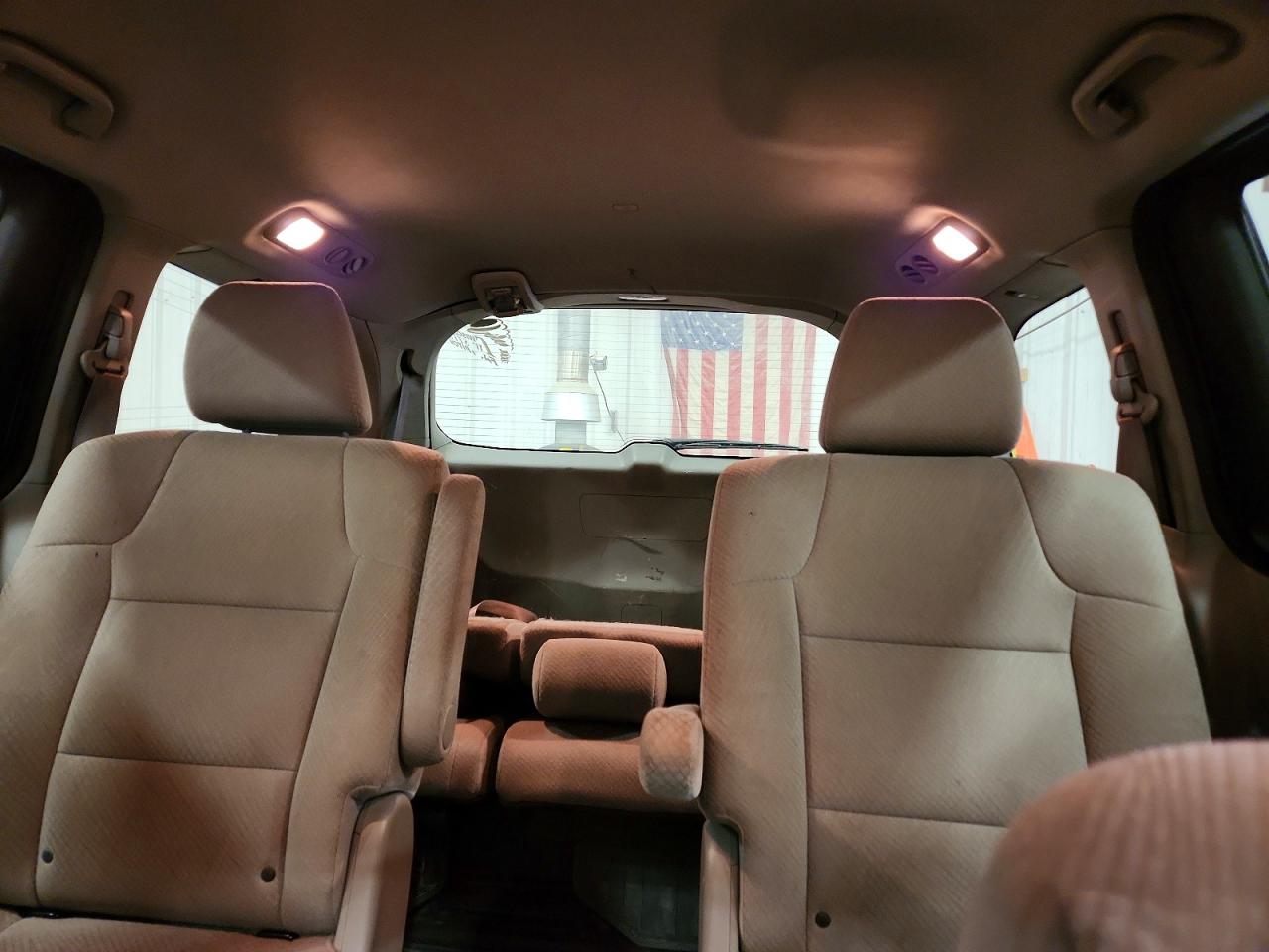 2016 HONDA ODYSSEY LX photo 10