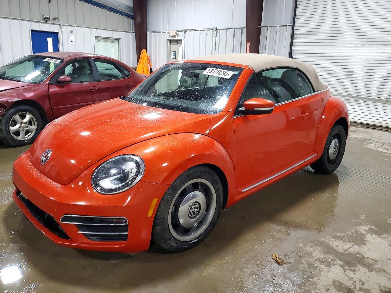 2018 VOLKSWAGEN BEETLE