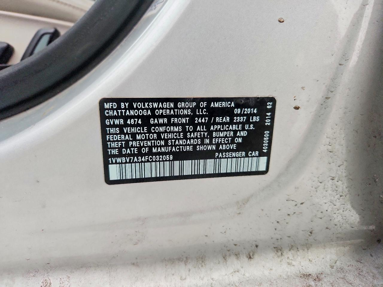 2015 VOLKSWAGEN PASSAT SE photo 12