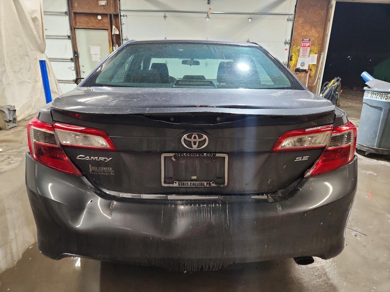 2014 TOYOTA CAMRY L photo 6