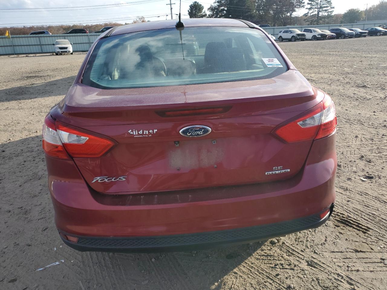 2014 FORD FOCUS SE photo 6