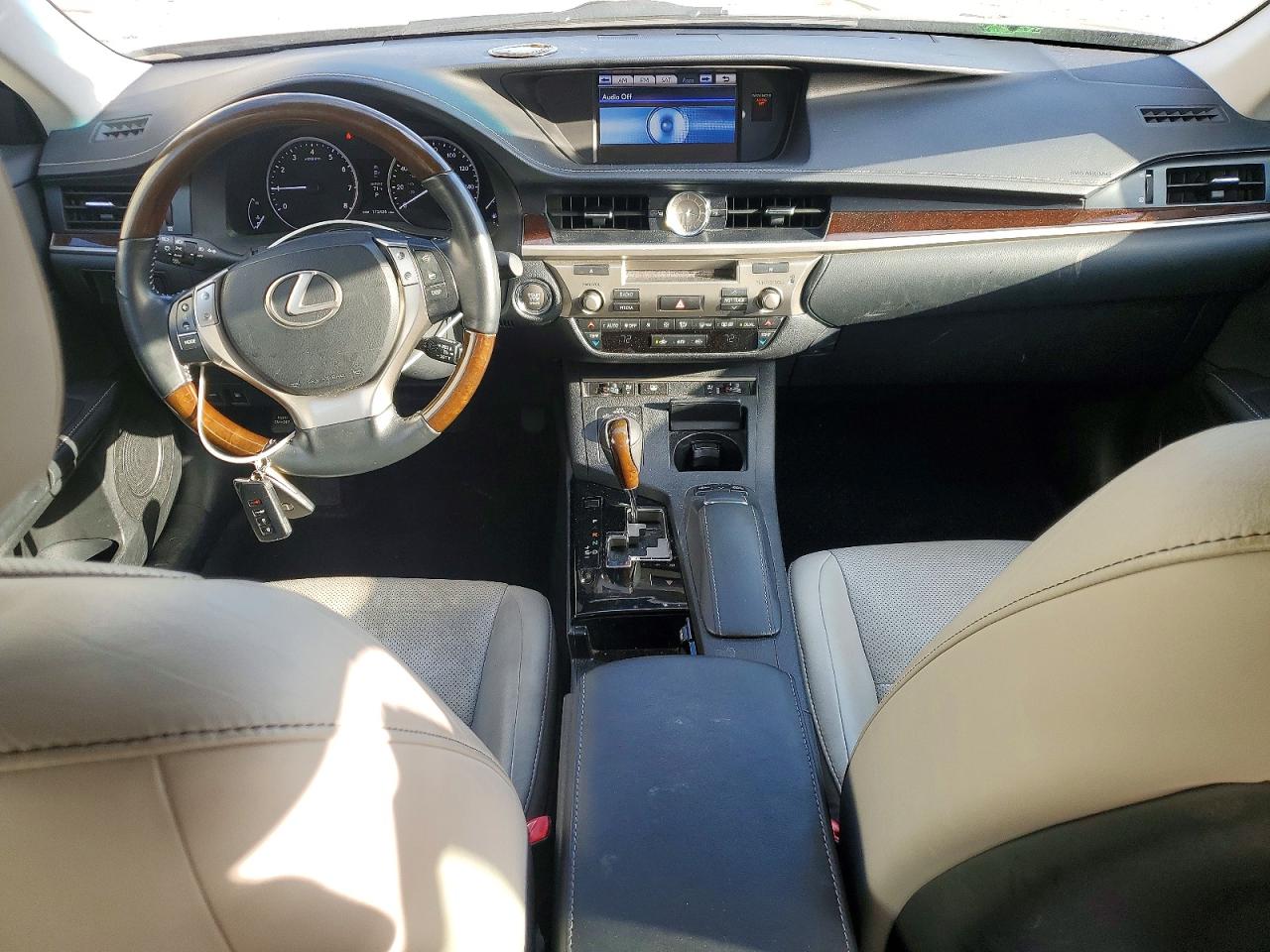 2013 LEXUS ES 350 photo 8